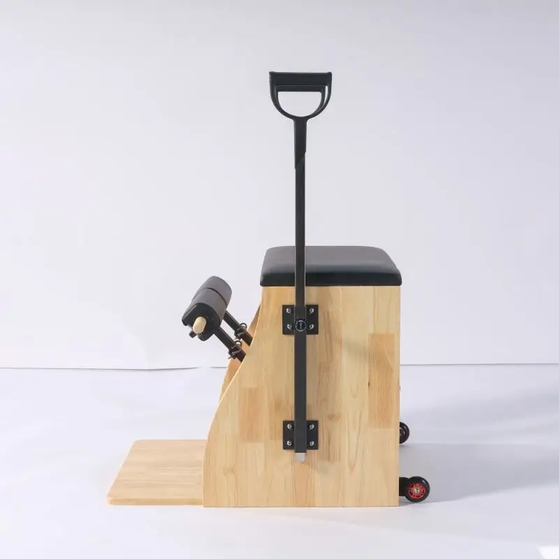 Cadeira Wunda comercial person - Pilates Chair Wunda avaliação e preço