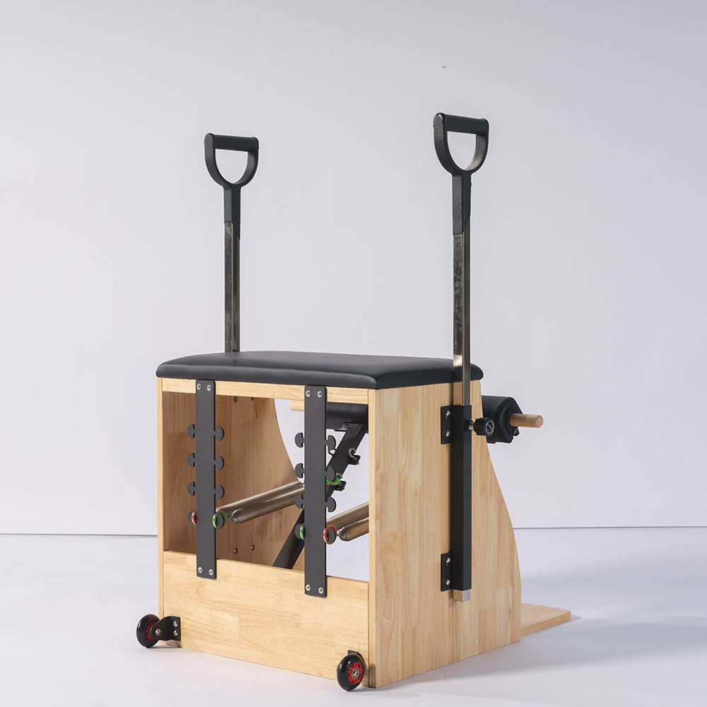 Cadeira Wunda comercial person - Pilates Chair Wunda avaliação e preço